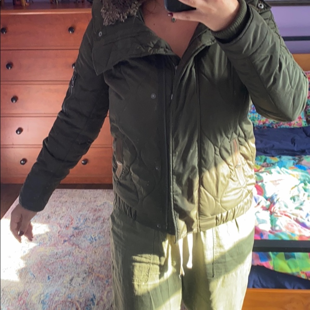 Small Levi’s Bomber Winter Jacket in Olive